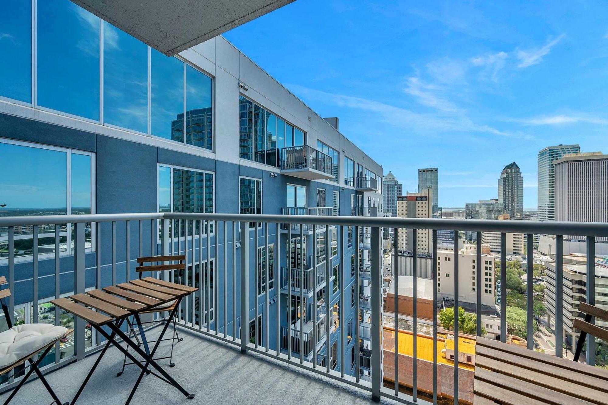 Luxury 1 Bedroom With Den Downtown Tampa Apt - City Views, Rooftop Pool, Workspace Esterno foto