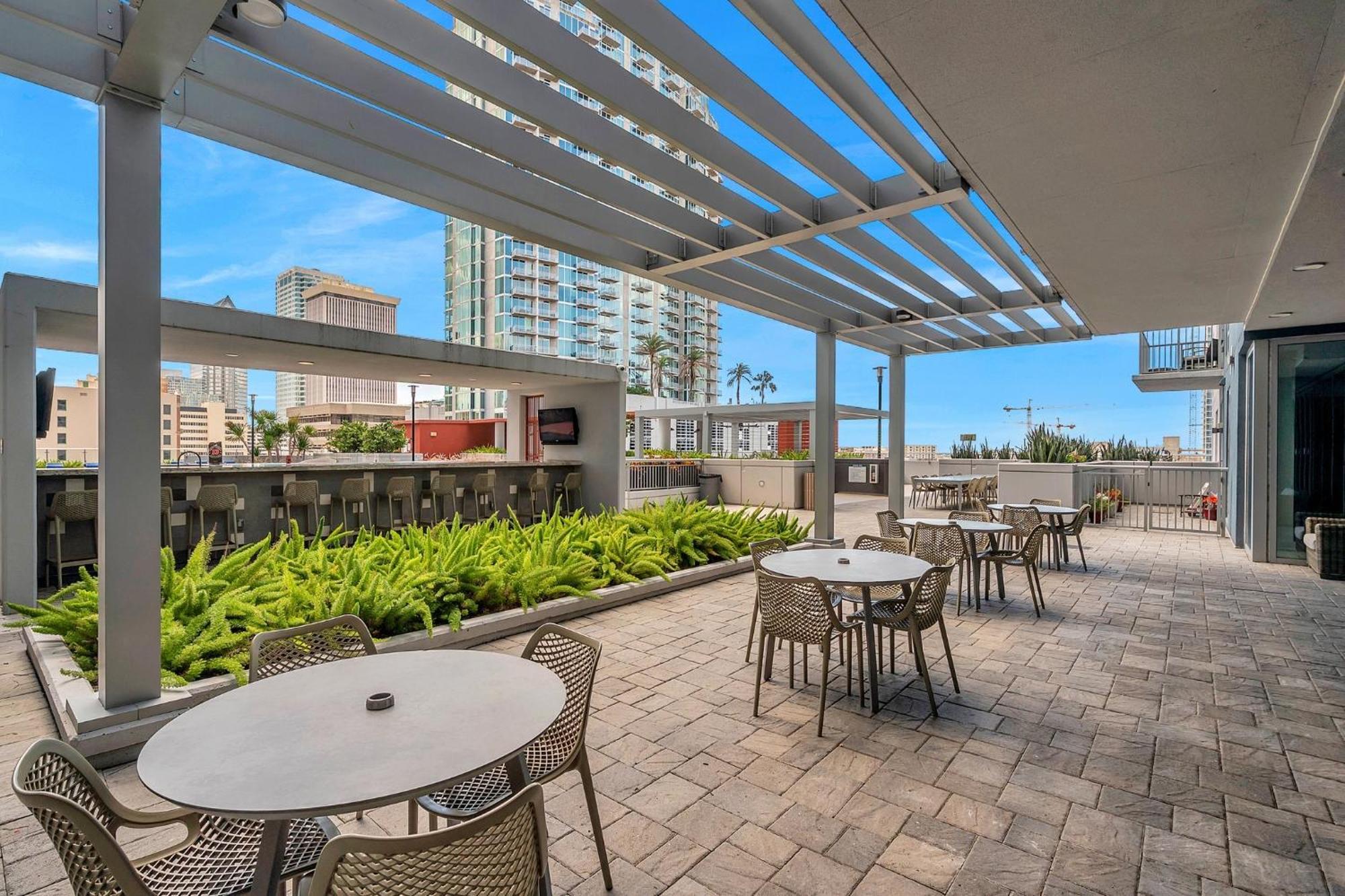 Luxury 1 Bedroom With Den Downtown Tampa Apt - City Views, Rooftop Pool, Workspace Esterno foto